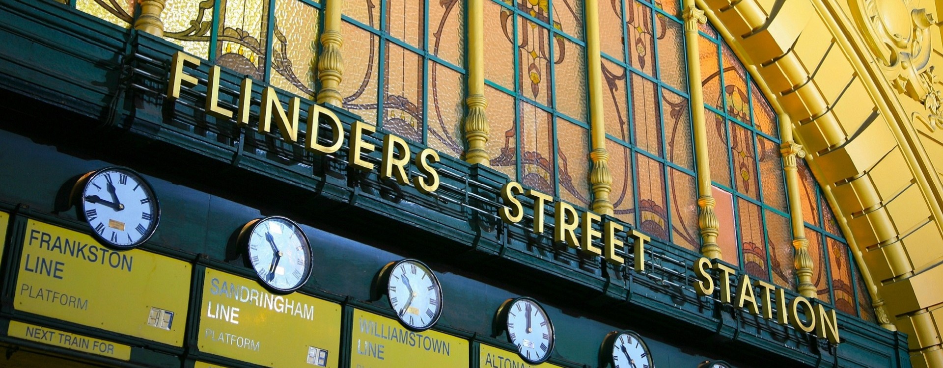 “I’ll meet you under the clocks” – Flinders St station is the iconic landmark in Melbourne’s CBD